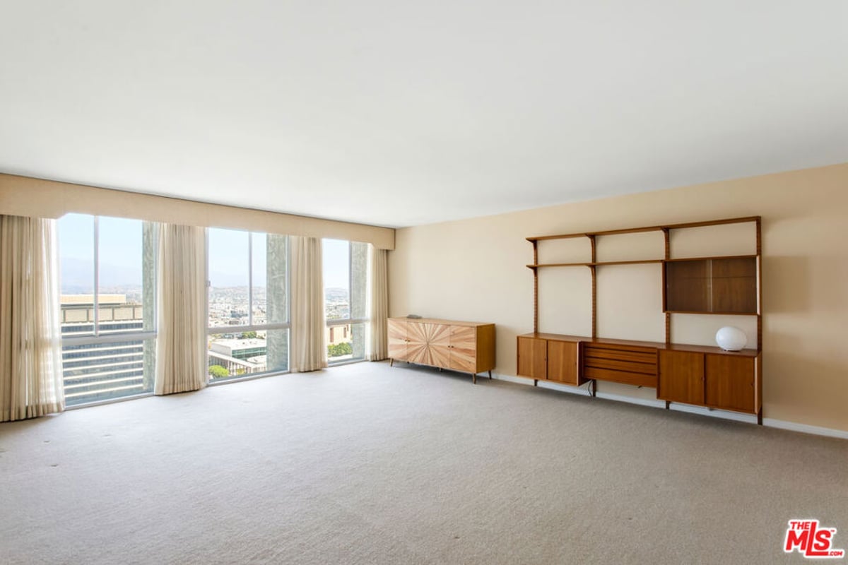 800 W 1st Street 3001, Los Angeles, CA 90012 — photo 1 of 31