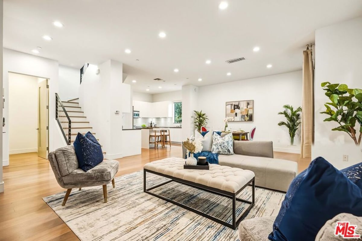 11500 National Boulevard 118, Los Angeles, CA 90064 — photo 1 of 49