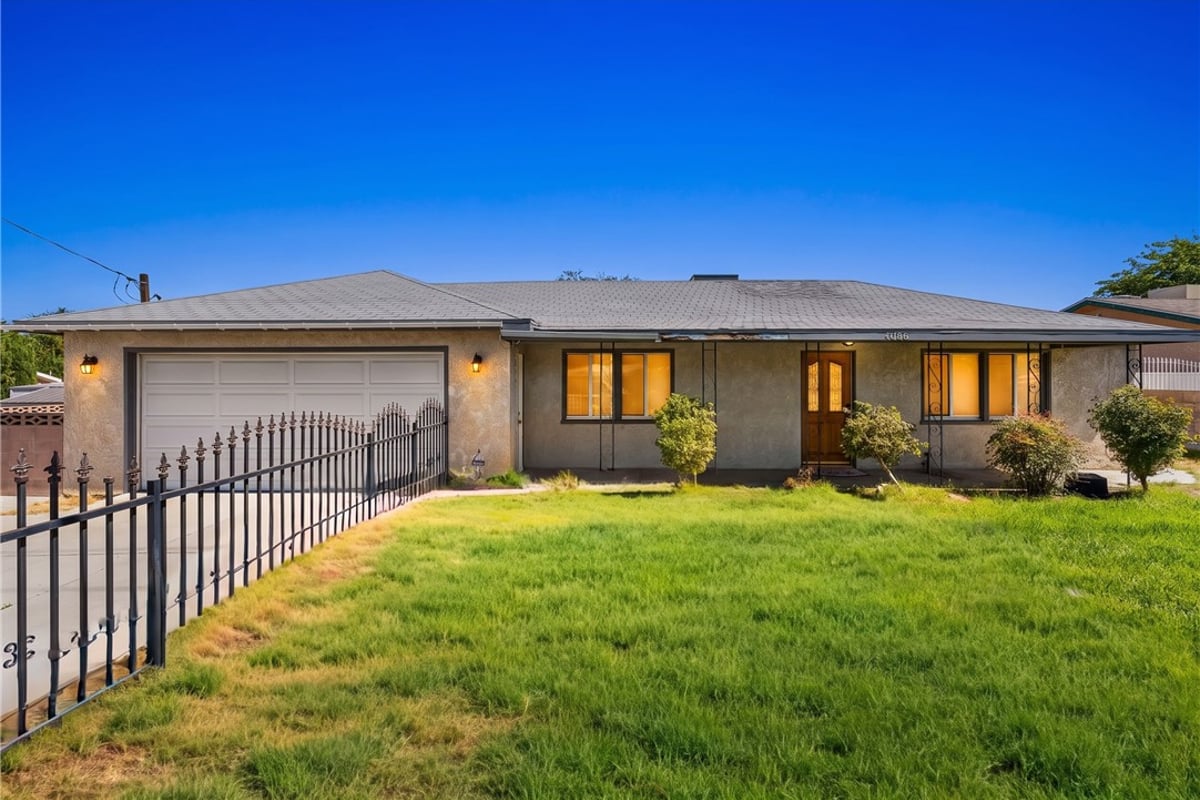 41726 55th W, Lancaster, CA 93536 — photo 1 of 47
