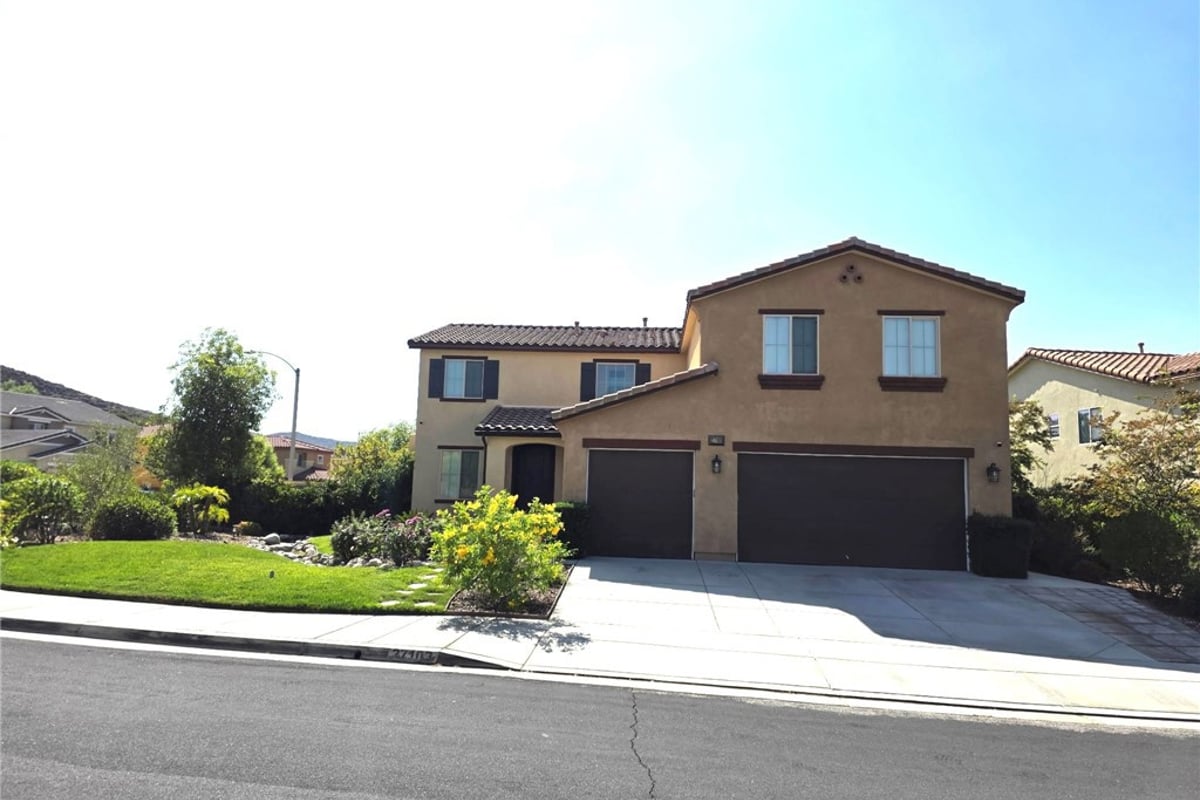27103 Golden Willow Way, Canyon Country, CA 91387 — photo 1 of 3