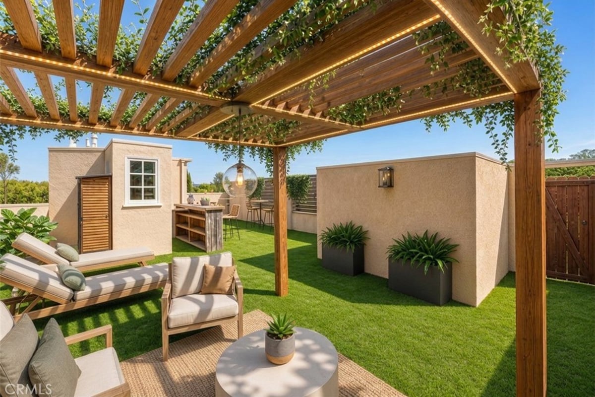 4230 Colfax 304, Studio City, CA 91604 — photo 1 of 43