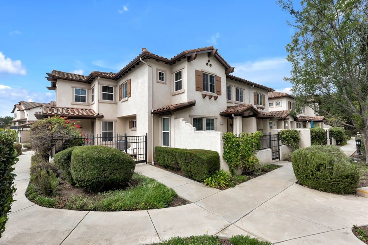 4757 Via Altamira, Thousand Oaks, CA 91320 — photo 1 of 19