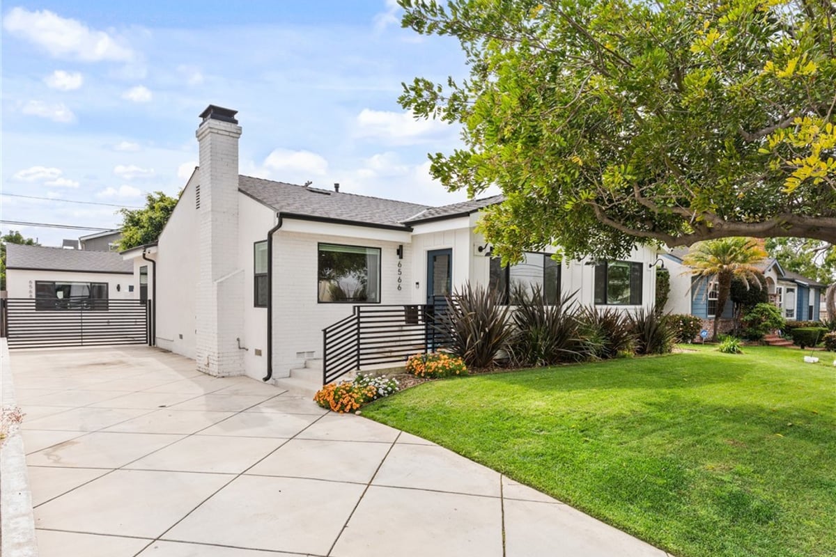 6566 W 85th Street, Los Angeles, CA 90045 — photo 1 of 36