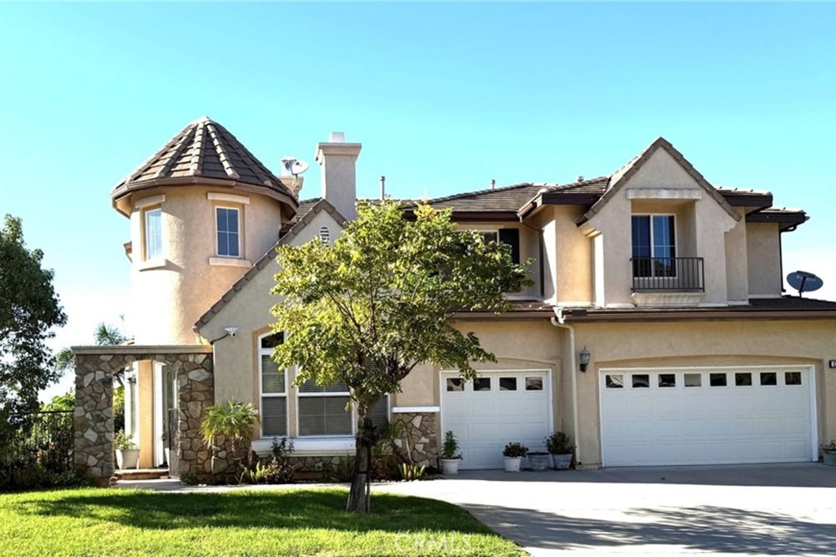 5721 Velvet Oak Court, Simi Valley, CA 93063 — photo 1 of 45