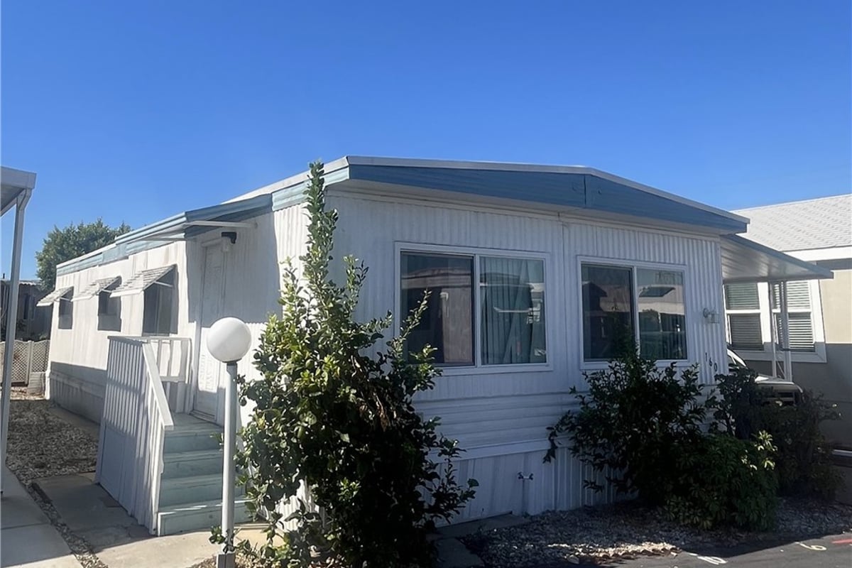 17700 S Western Avenue 160, Gardena, CA 90248 — photo 1 of 10