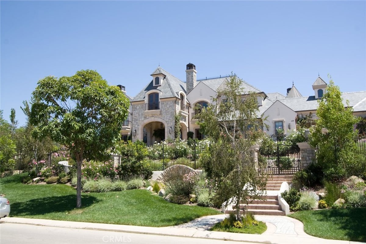 , Camarillo, CA 93010 — photo 1 of 54