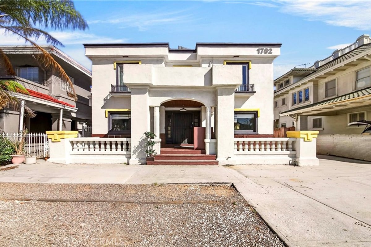 1762 Crenshaw, Los Angeles, CA 90019 — photo 1 of 5
