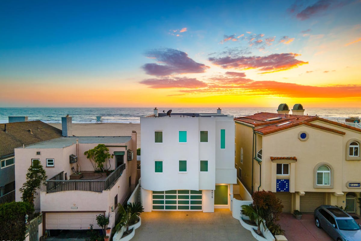 4015 Ocean Drive, Oxnard, CA 93035 — photo 1 of 46