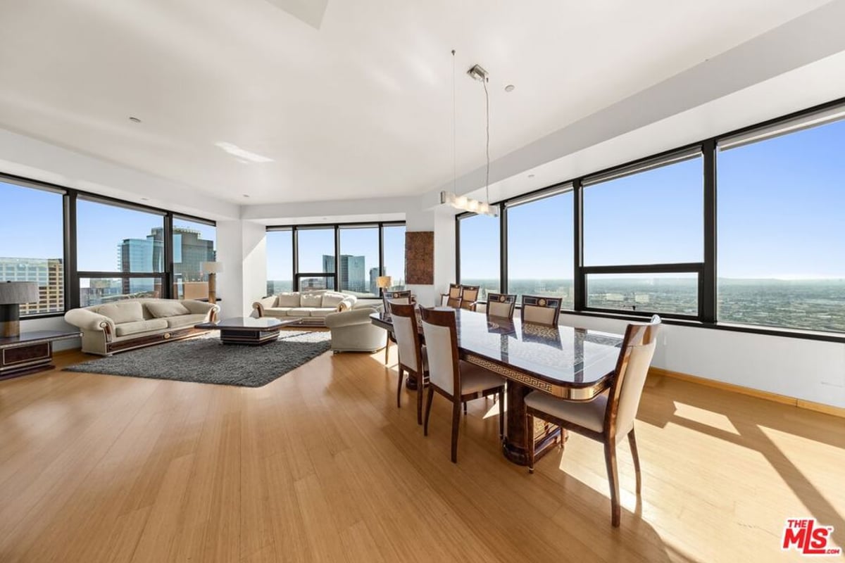 1100 Wilshire Boulevard 3508, Los Angeles, CA 90017 — photo 1 of 35