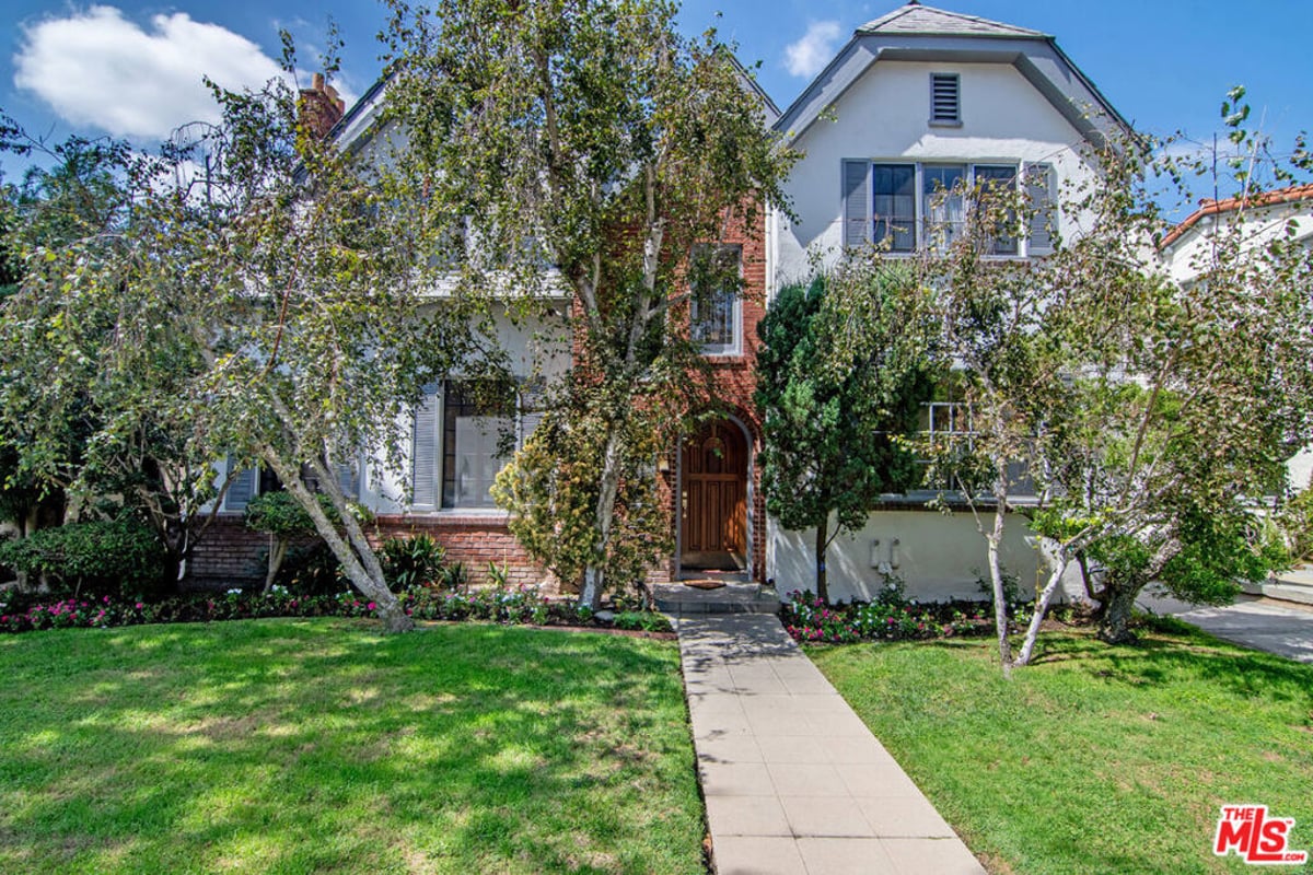 531 N June Street, Los Angeles, CA 90004 — photo 1 of 32