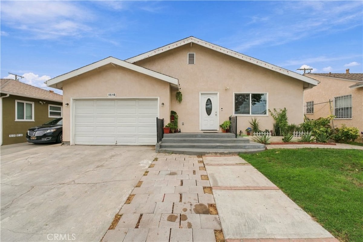 1516 W 138th, Compton, CA 90222 — photo 1 of 13