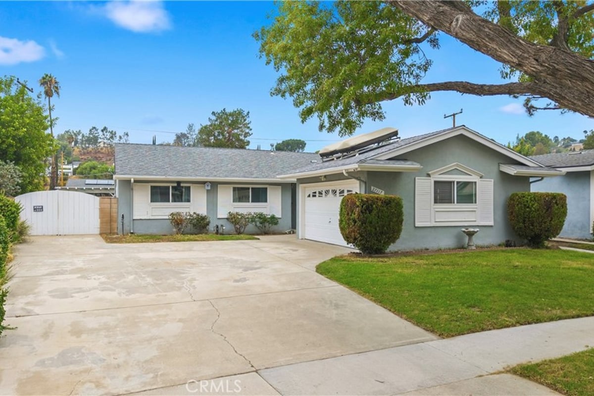 27117 Elias Avenue, Saugus, CA 91350 — photo 1 of 23