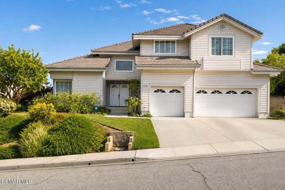 11823 Maple Crest Street, Moorpark, CA 93021 — photo 1 of 53