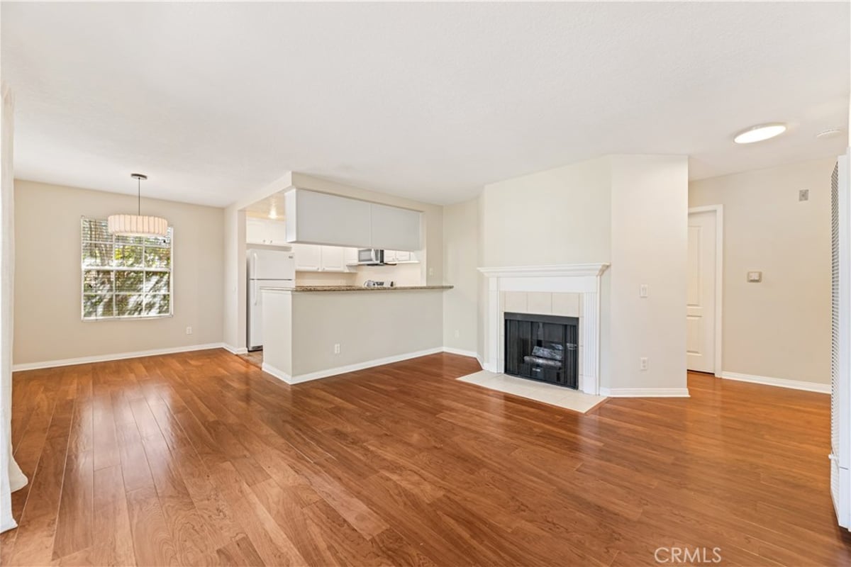 1401 N Greenbrier Road 202, Long Beach, CA 90815 — photo 1 of 34