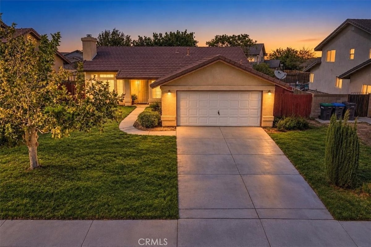 2113 Lightcap, Lancaster, CA 93535 — photo 1 of 15