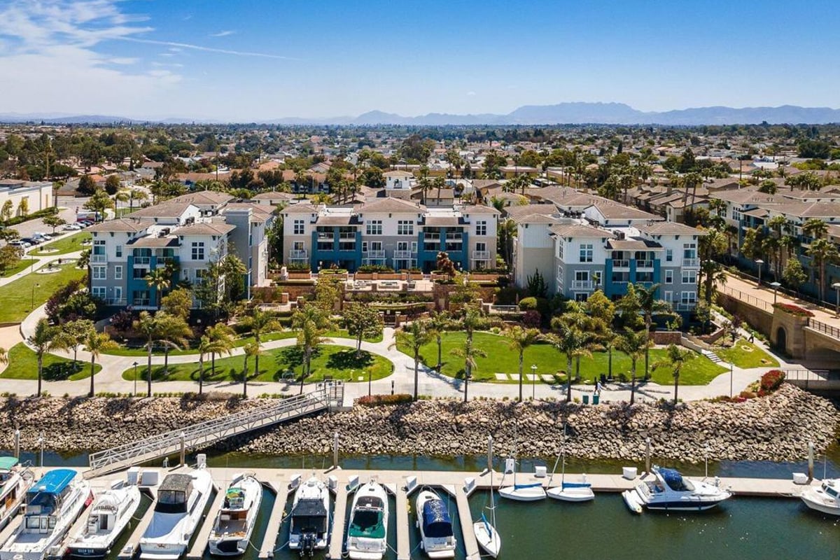 1423 Windshore Way, Oxnard, CA 93035 — photo 1 of 42