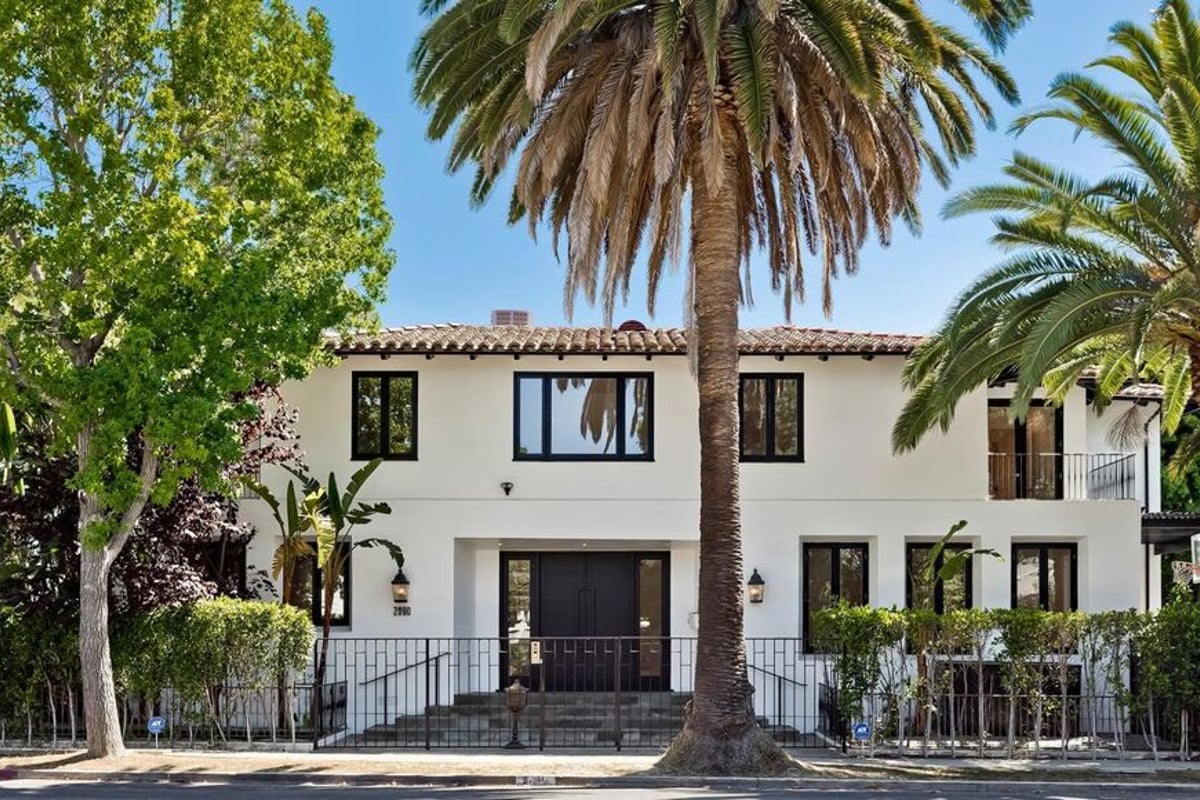 2890 Forrester Drive, Los Angeles, CA 90064 — photo 1 of 60