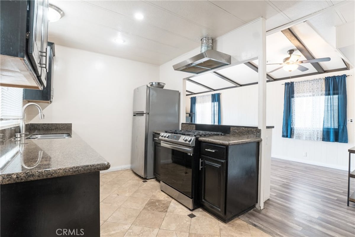 17705 S Western Avenue 118, Gardena, CA 90248 — photo 1 of 43