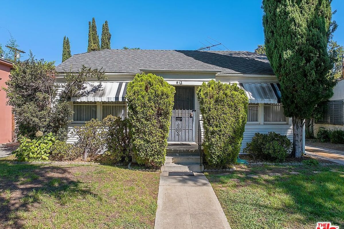 412 N Irving Boulevard, Los Angeles, CA 90004 — photo 1 of 1