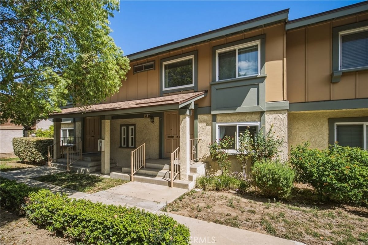 6629 Wilbur Avenue 22, Reseda, CA 91335 — photo 1 of 25