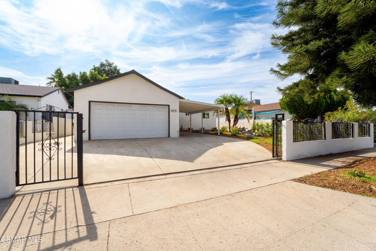 14270 Pierce Street, Arleta, CA 91331 — photo 1 of 25