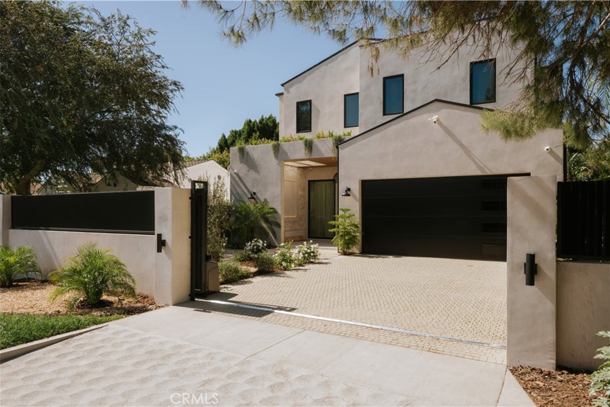 14755 Hesby Street, Sherman Oaks, CA 91403 — photo 1 of 48