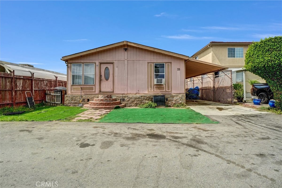 5450 N Paramount 33, Long Beach, CA 90805 — photo 1 of 39