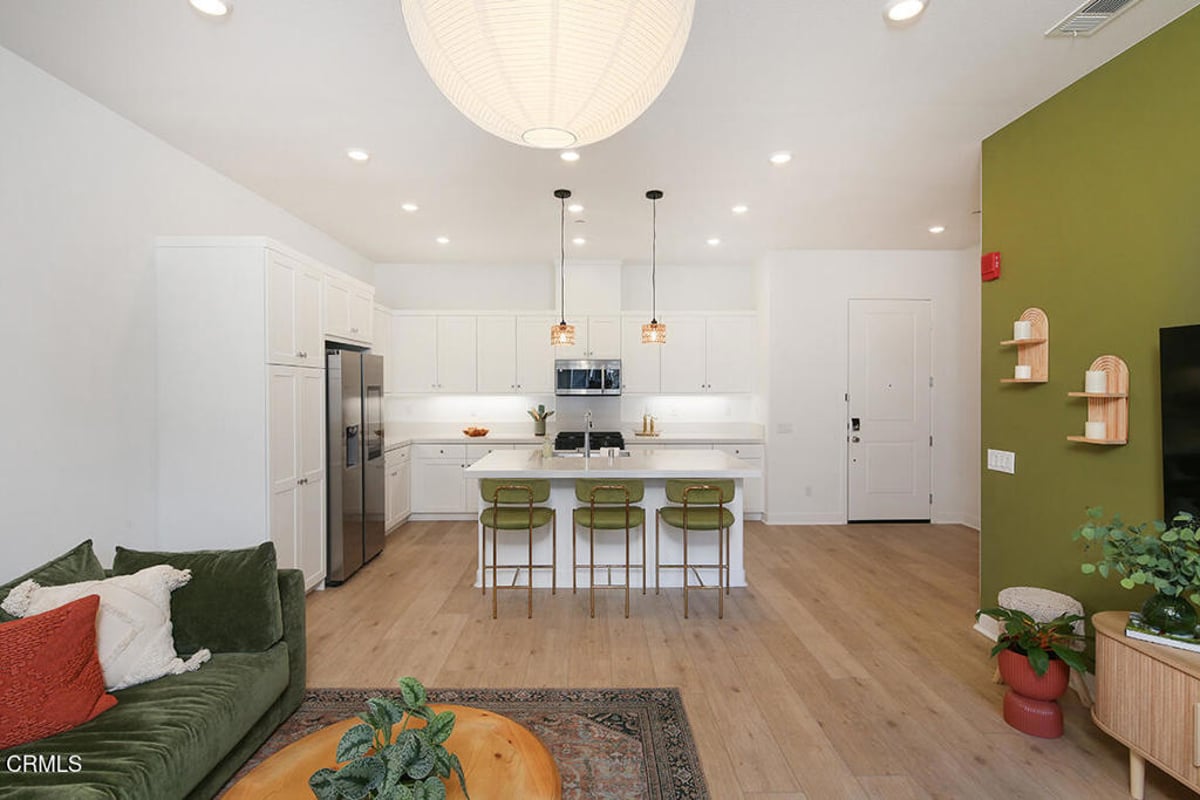 27212 Diamond Peak Lane 301, Valencia, CA 91381 — photo 1 of 40