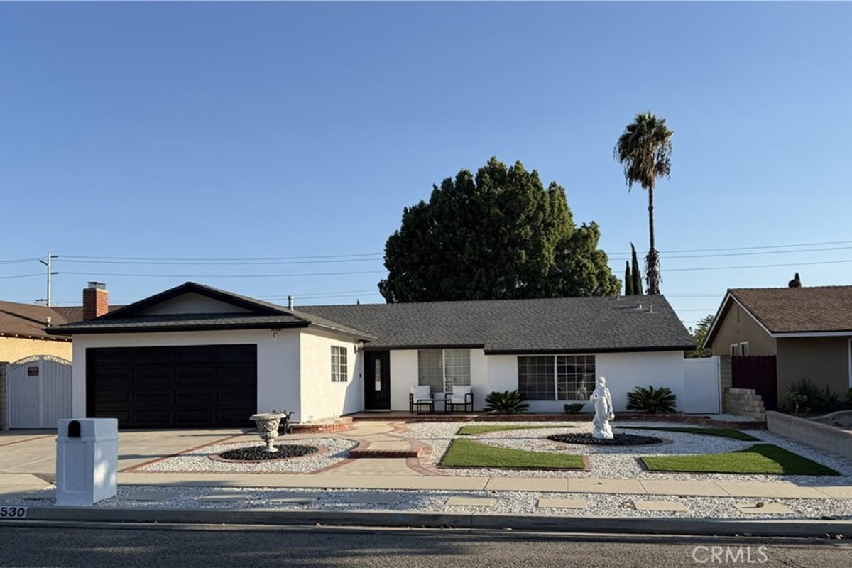 2530 Alden E Alden, Simi Valley, CA 93065 — photo 1 of 15