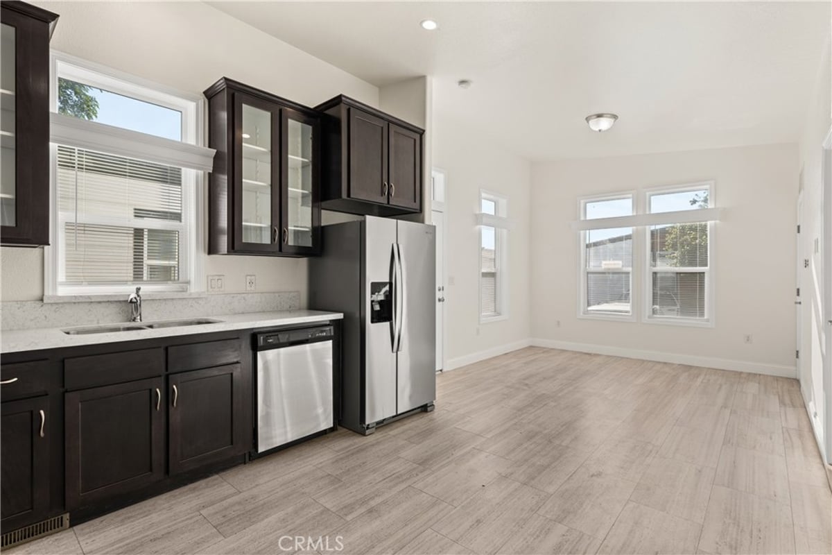 8250 Lankershim Boulevard Space 185, North Hollywood, CA 91605 — photo 1 of 27