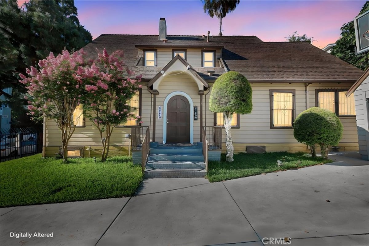 428 S HOOVER, Los Angeles, CA 90020 — photo 1 of 43