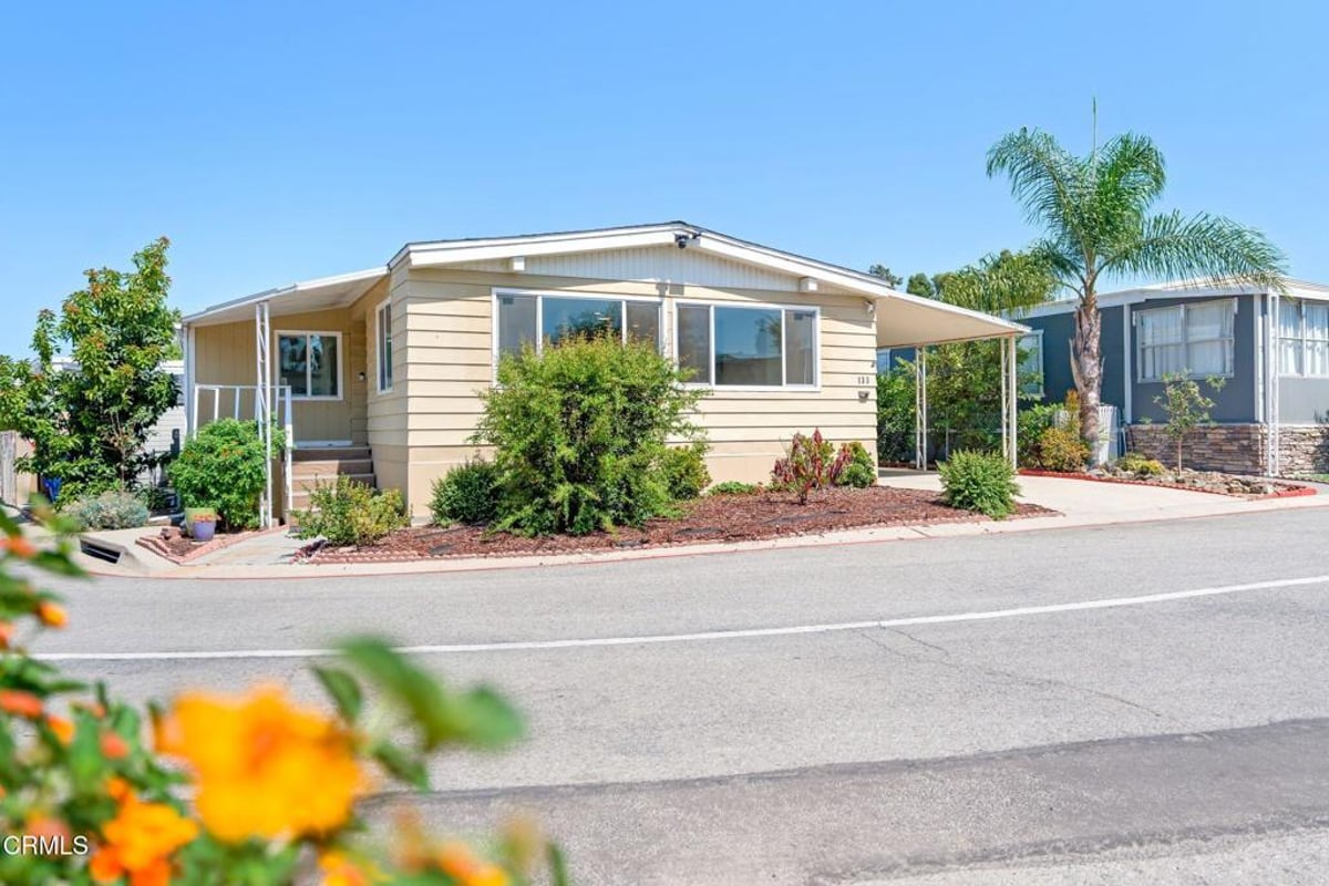 133 Calle De La Rosa 133, Camarillo, CA 93012 — photo 1 of 38