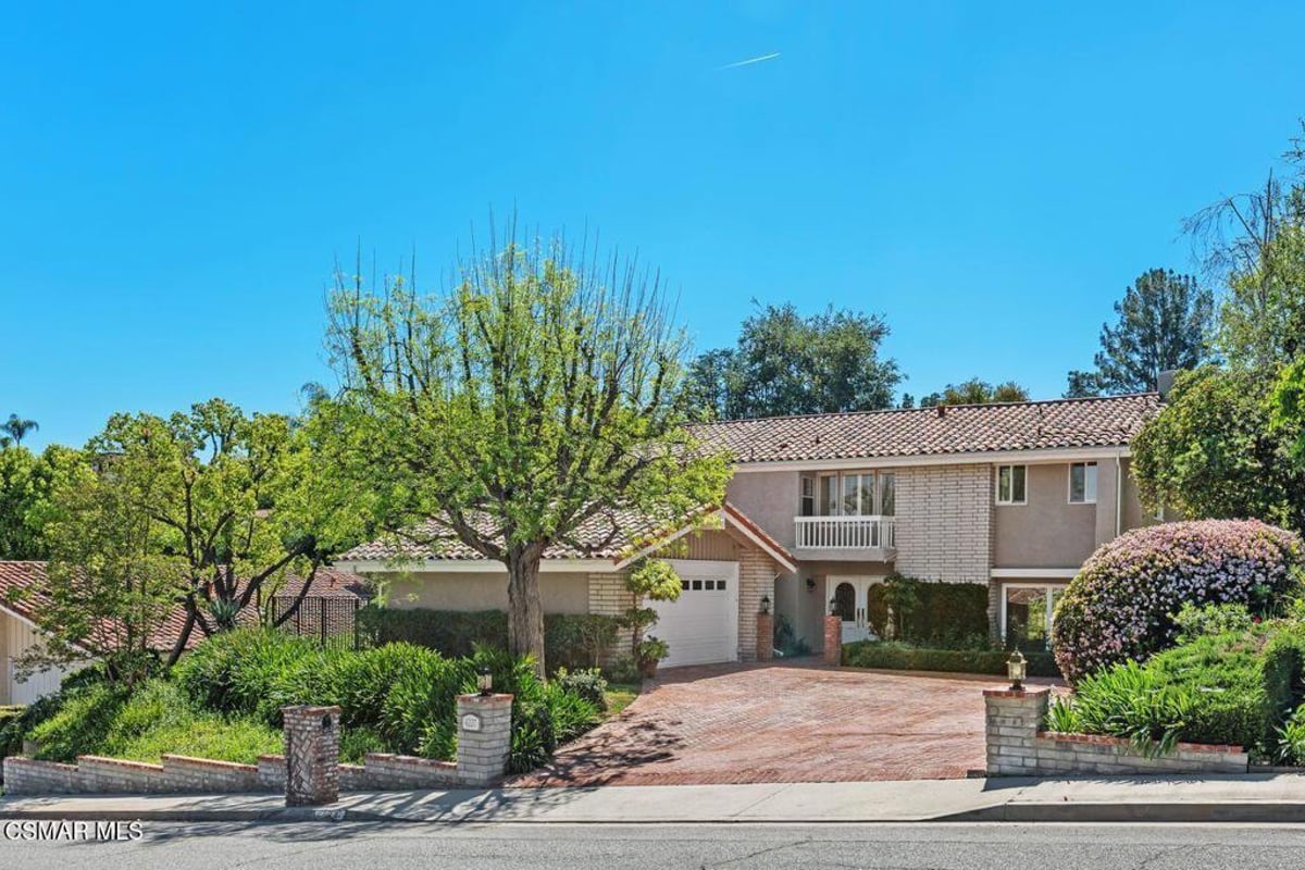 4227 Park Alisal, Calabasas, CA 91302 — photo 1 of 40