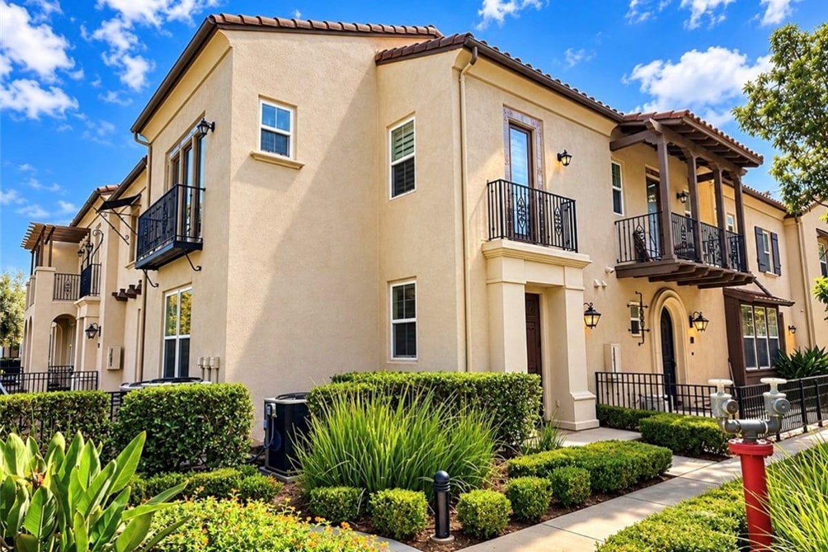 883 Terrace W, Diamond Bar, CA 91765 — photo 1 of 60