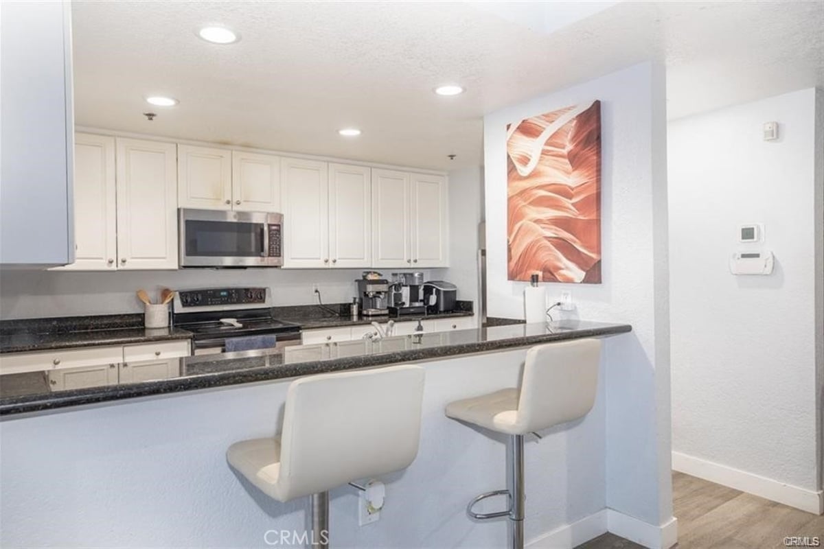 838 Pine, Long Beach, CA 90813 — photo 1 of 21