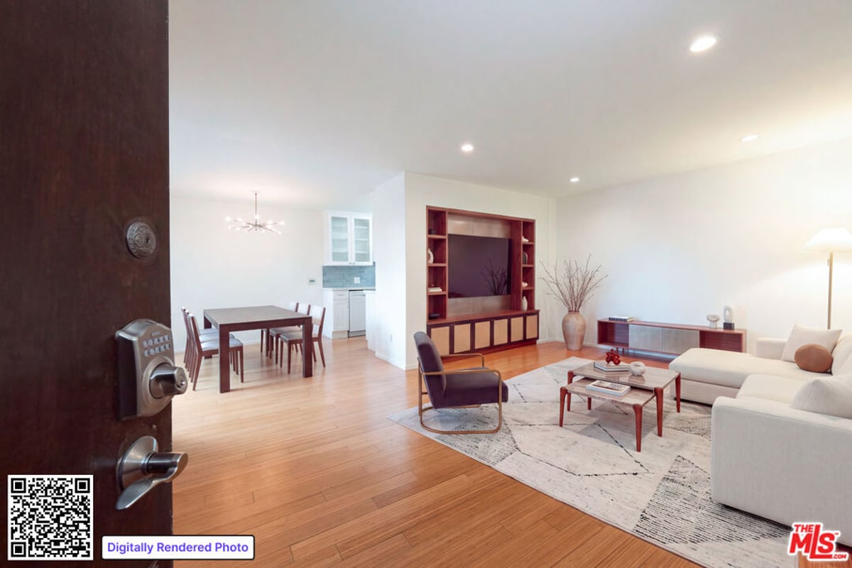 532 N Rossmore Avenue 108, Los Angeles, CA 90004 — photo 1 of 20