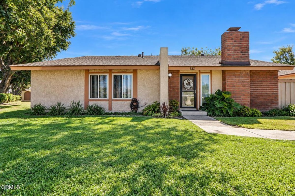 723 Nandina Place, Oxnard, CA 93036 — photo 1 of 26
