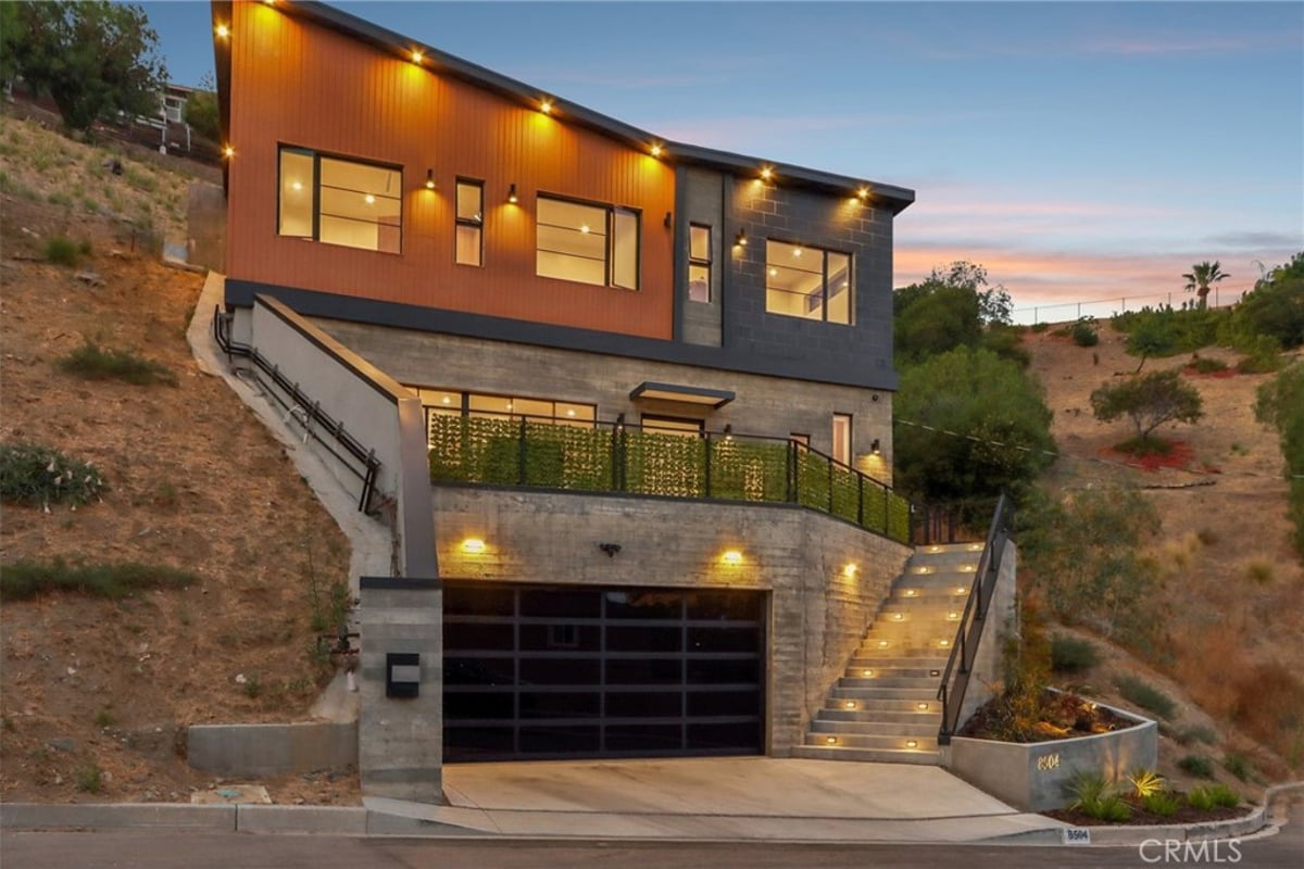 8504 Outland View Drive, Sun Valley, CA 91352 — photo 1 of 40