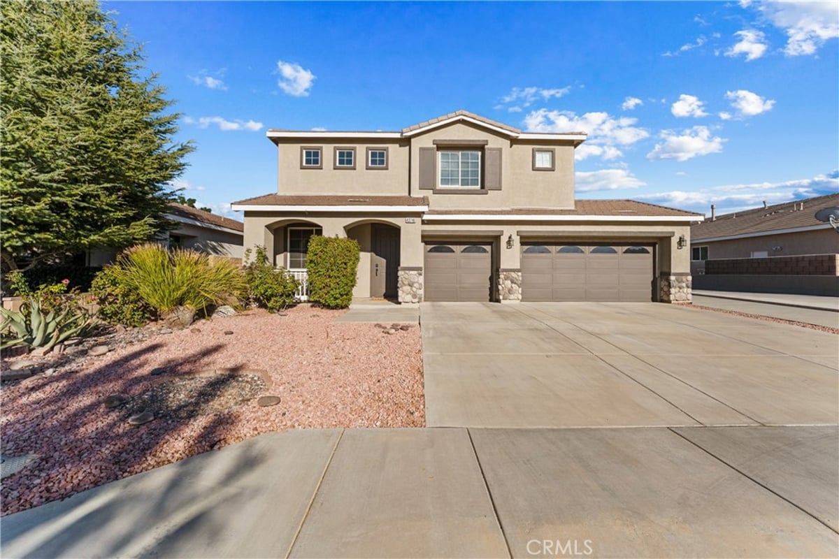 43746 58th W, Lancaster, CA 93536 — photo 1 of 56
