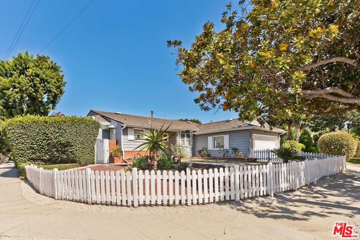11637 Charnock Road, Los Angeles, CA 90066 — photo 1 of 28