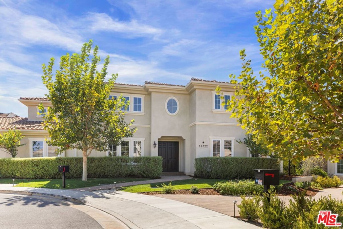 18322 Columbus Circle, Tarzana, CA 91356 — photo 1 of 75