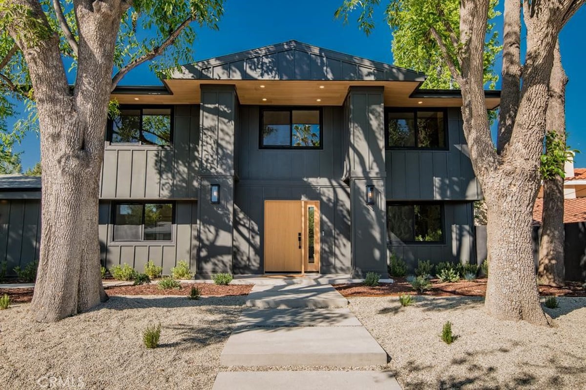 24245 Hatteras, Woodland Hills, CA 91367 — photo 1 of 75