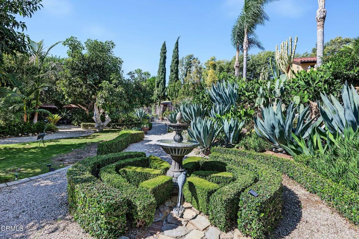 11110 E Las Posas Road, Camarillo, CA 93012 — photo 1 of 66