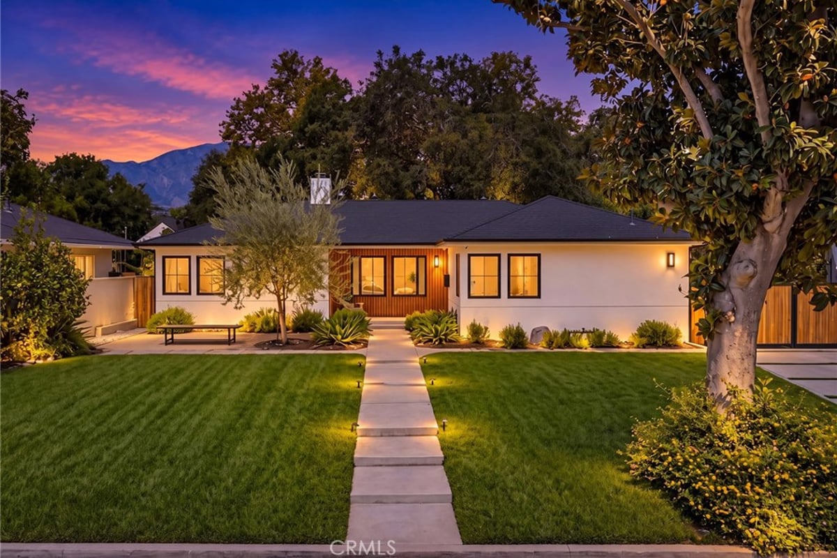 2147 E Woodlyn, Pasadena, CA 91104 — photo 1 of 59
