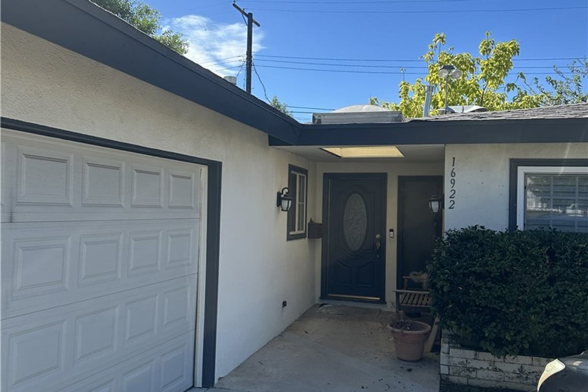 16922 Septo, North Hills, CA 91343 — photo 1 of 5