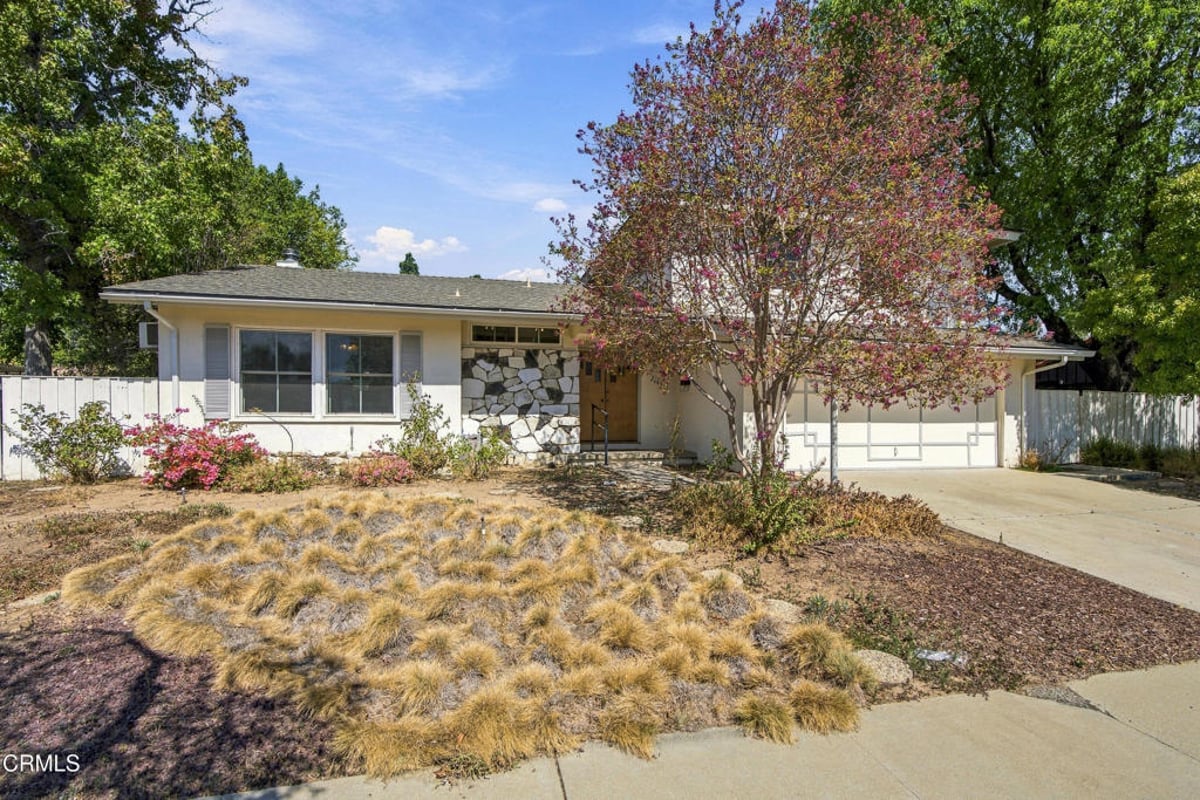 20601 Kingsbury Street, Los Angeles, CA 91311 — photo 1 of 34