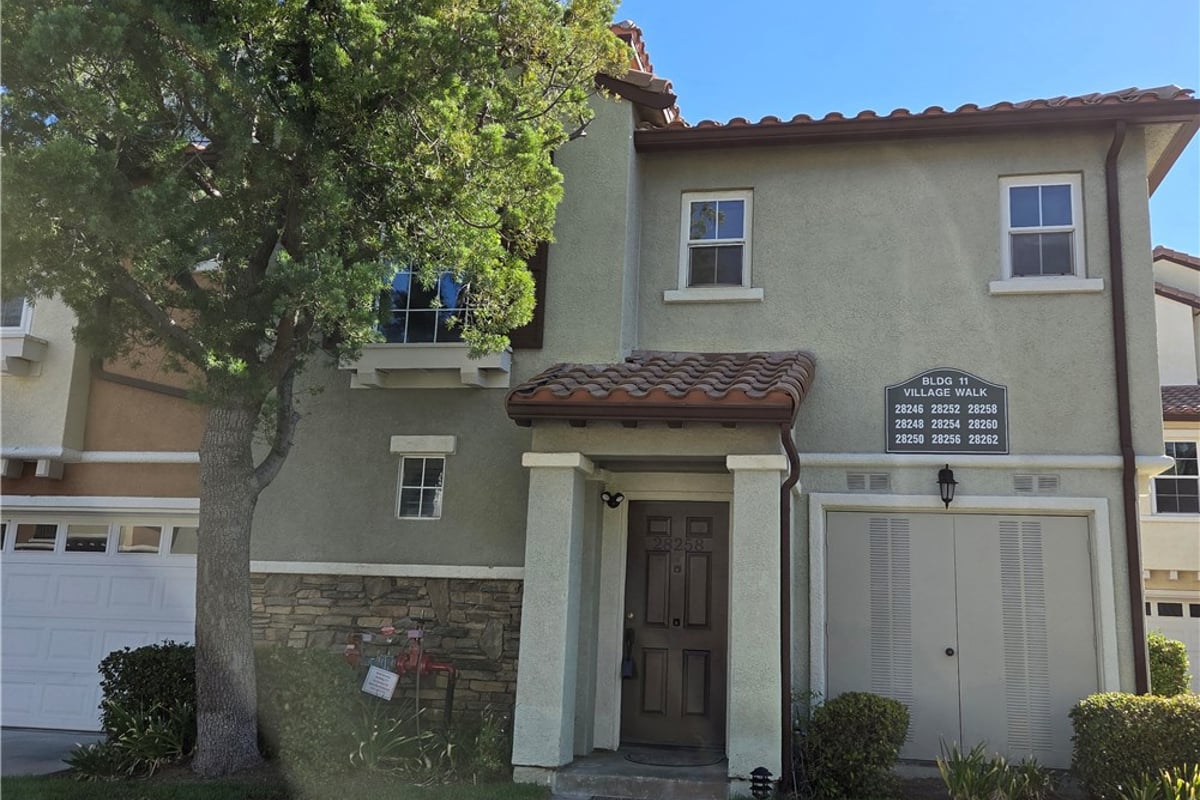 28258 Canterbury, Valencia, CA 91354 — photo 1 of 14