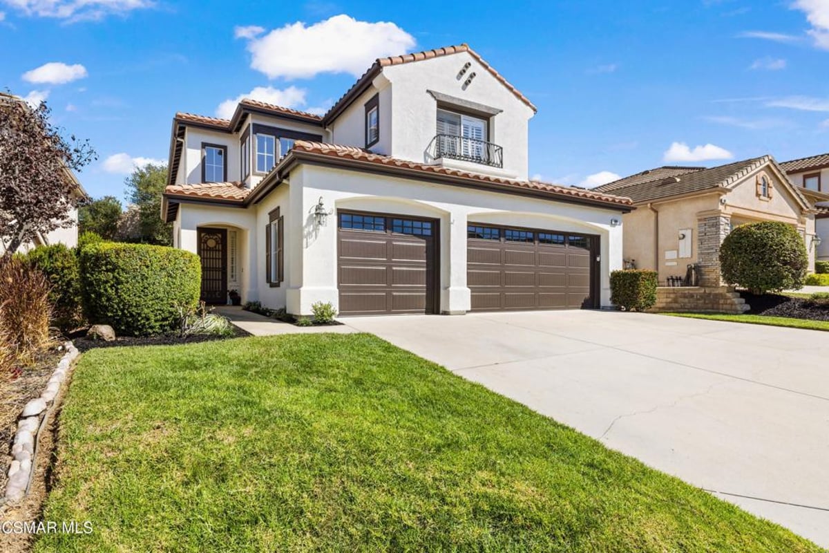 590 Camino Del Sol, Thousand Oaks, CA 91320 — photo 1 of 41