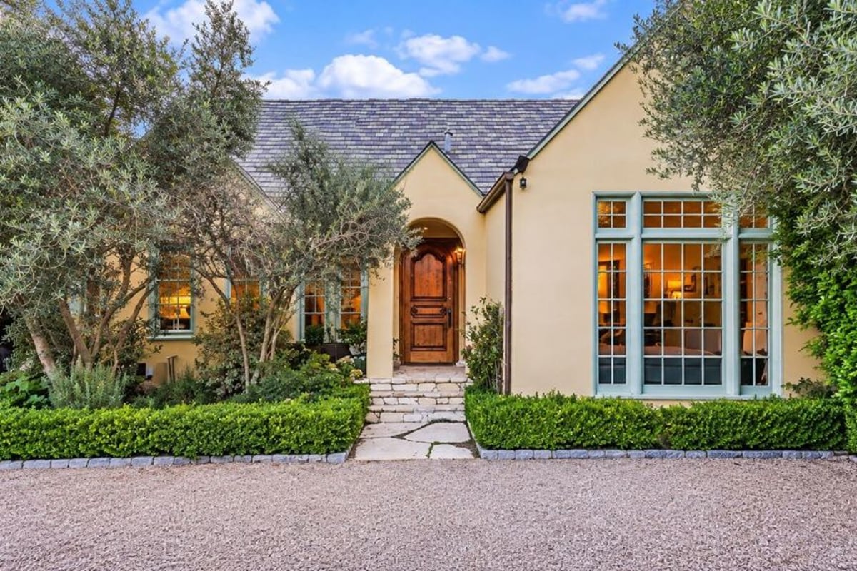 343 S Bundy Drive, Los Angeles, CA 90049 — photo 1 of 49