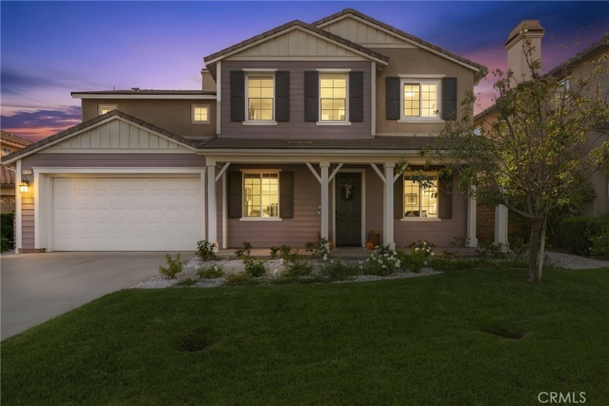 13365 Los Olivos, Sylmar, CA 91342 — photo 1 of 38